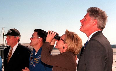 Clinton at STS-95 launch