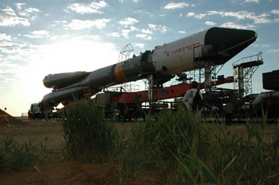 Soyuz and Progress-M rolled out to launch pad