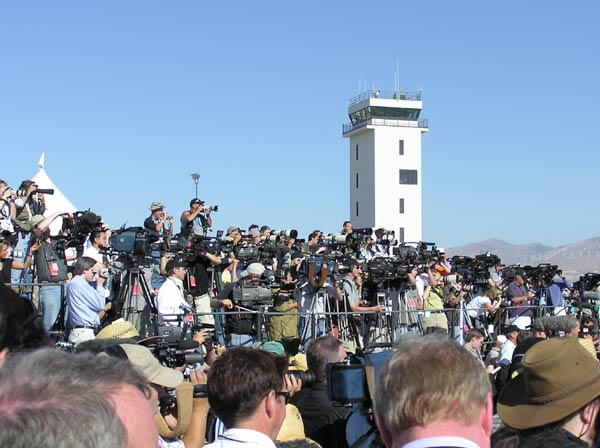 Media covering SS1 flight