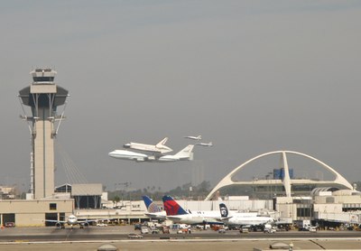 Endeavour arriving in LA