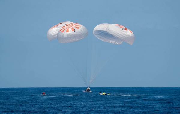 Ax-1 splashdown